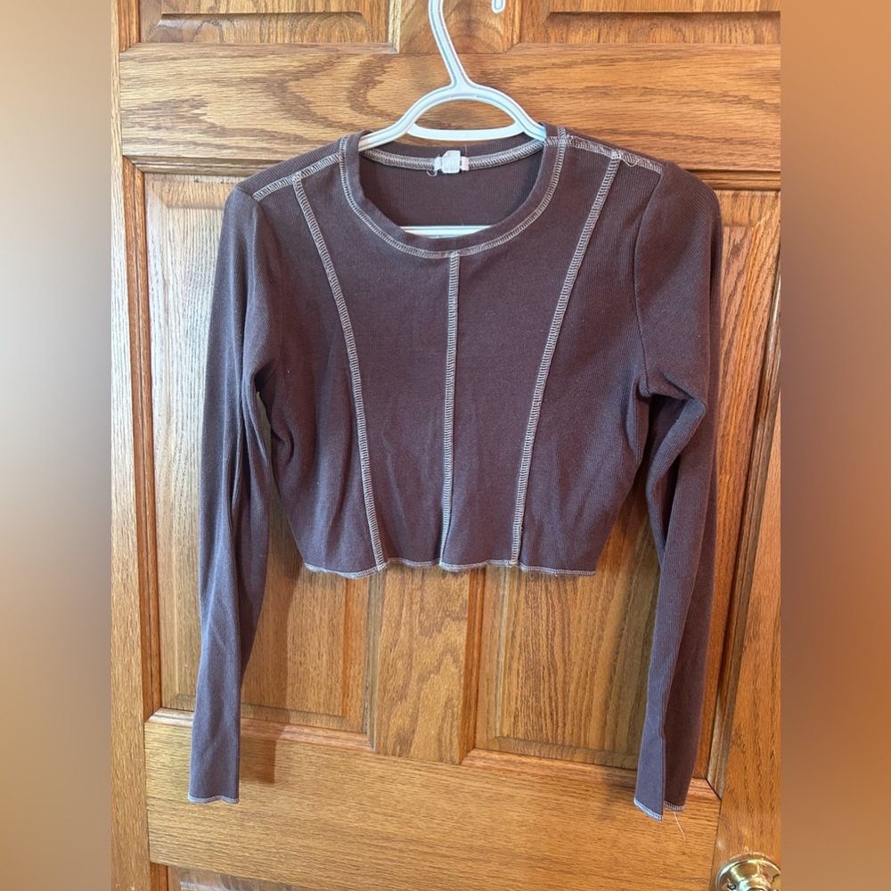 Garage crop top